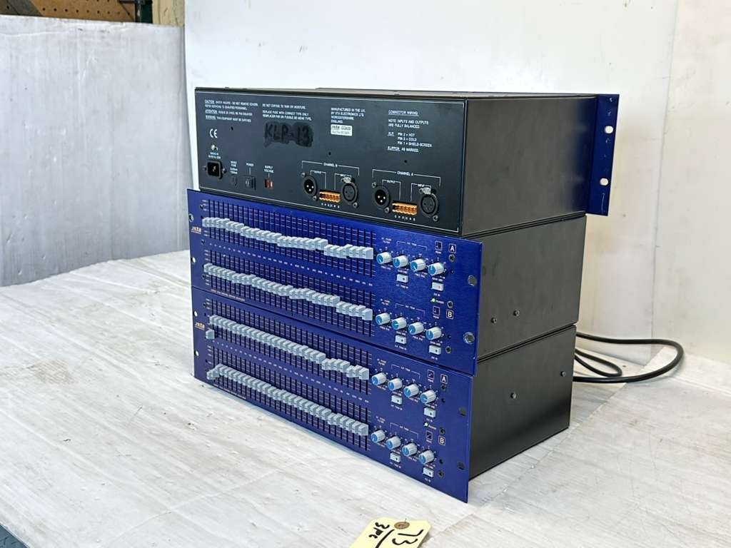 XTA GQ600 DUAL CHANNEL GRAPHIC EQUALIZER #7319 (ONE) THS