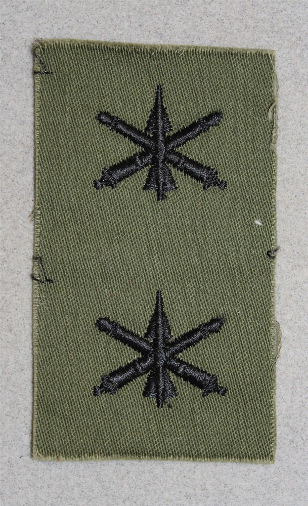 Army Officer Cloth Collar Insignia: Air Defense Artillery pair - subdued