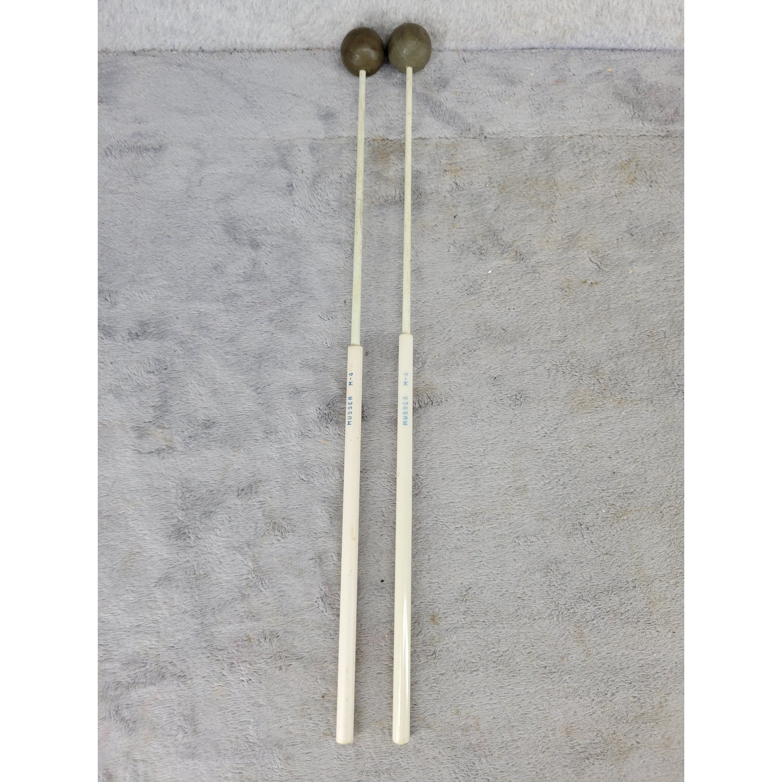 Musser M-4 Xylophone Bell Mallets Pair Hard Rubber Head Vintage Fiberglass Cream
