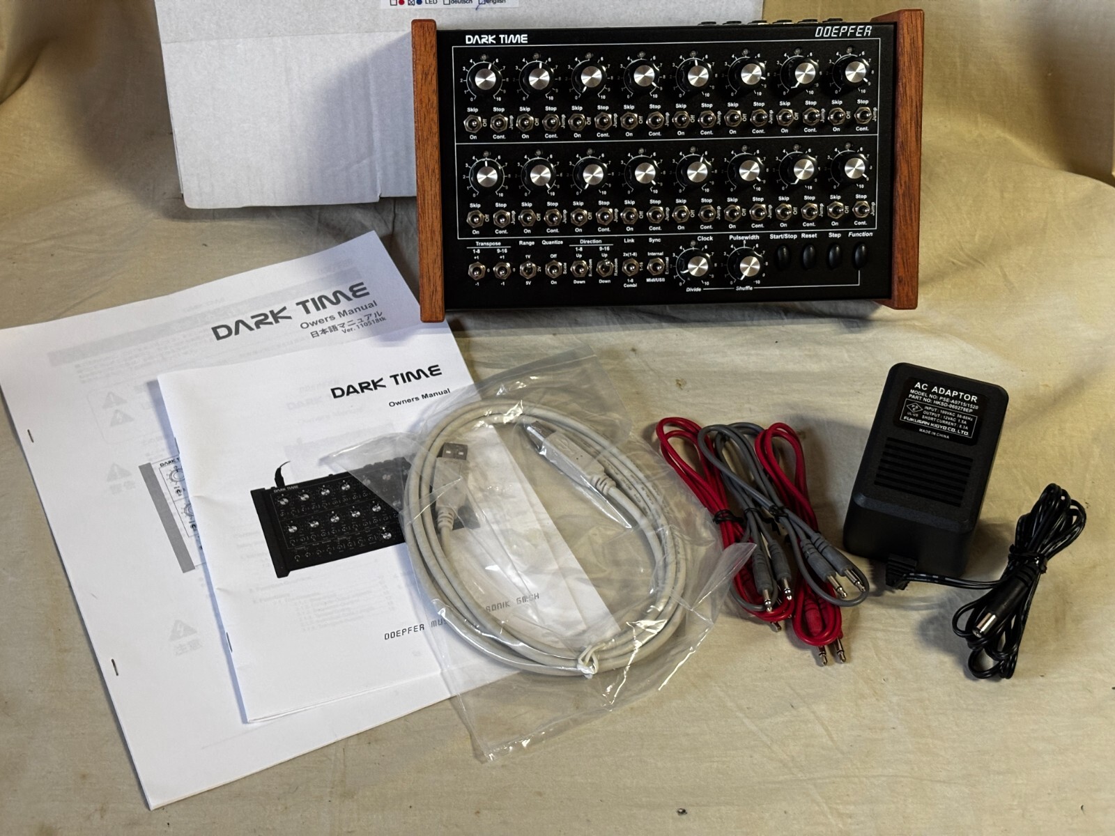 Doepfer Dark Time sequencer w/ box