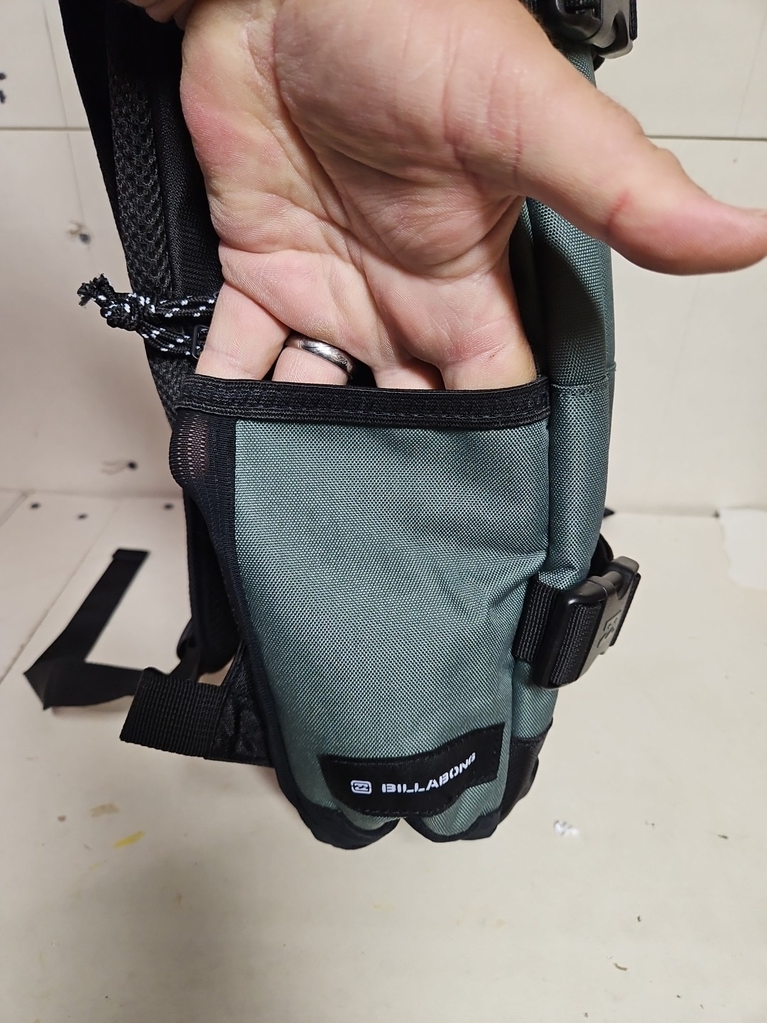 Billabong Backpack Chief Comm Green & Black NWT, MSRP $60