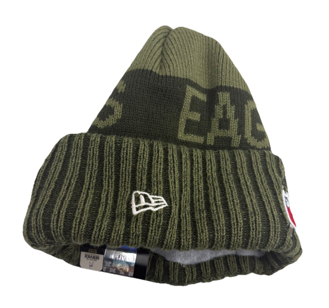 Philadelphia Eagles NFL 2025 Salute to Service New Era Winter Knit Beanie hat
