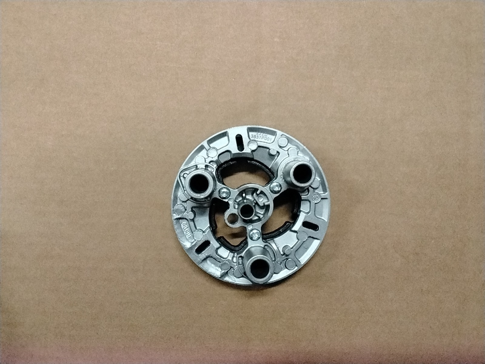 OEM GE WB16K10079 Range Surface Burner Head