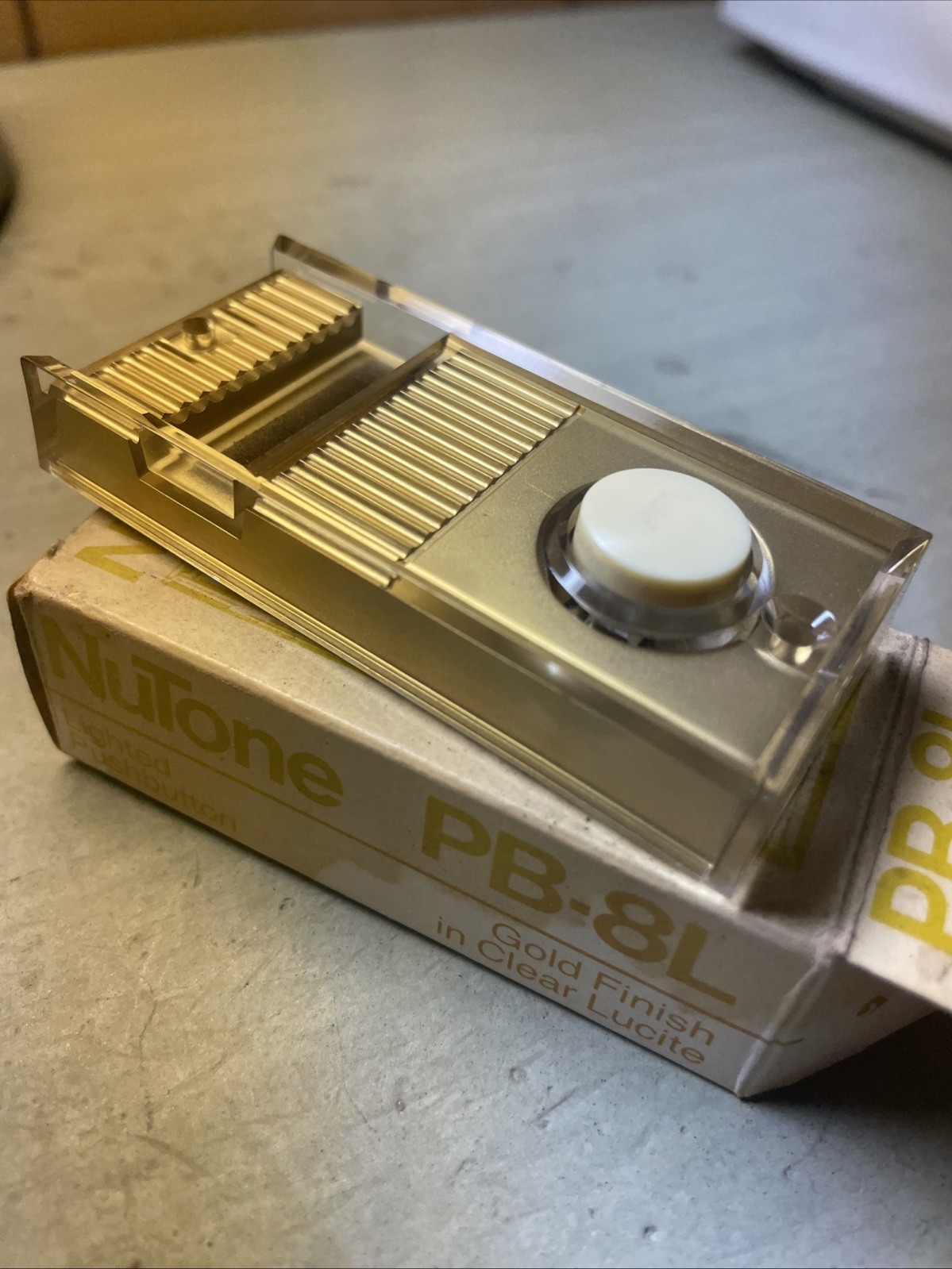 NEW NuTone Lighted Decorator Push Button PB-8LV Goldtone NOS Last One