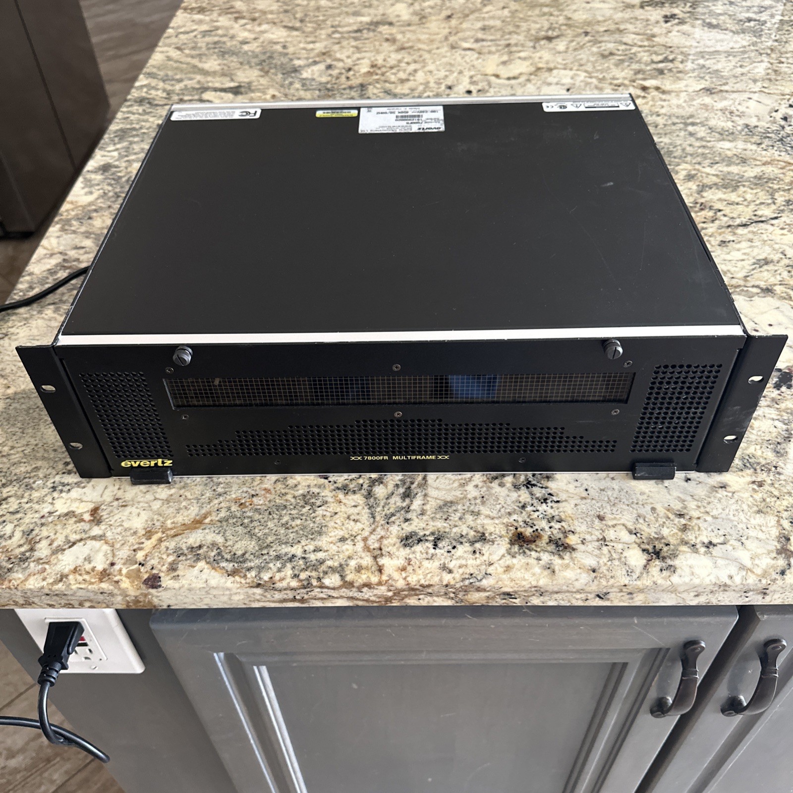 Evertz 7800FR-QT 3U Rack-Mountable Quiet Multiframe With Cards FAST SHIPPING