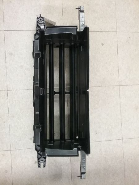 F150      2022 Air Shutter 1017332