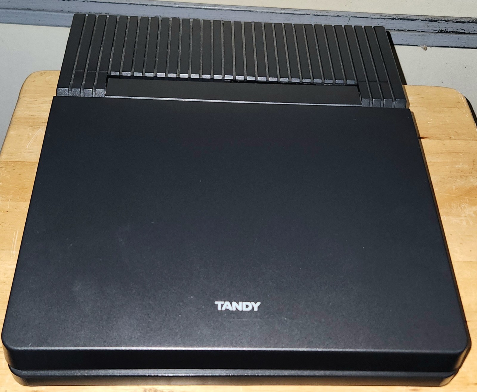 Vintage TANDY 2800 HD Laptop Computer