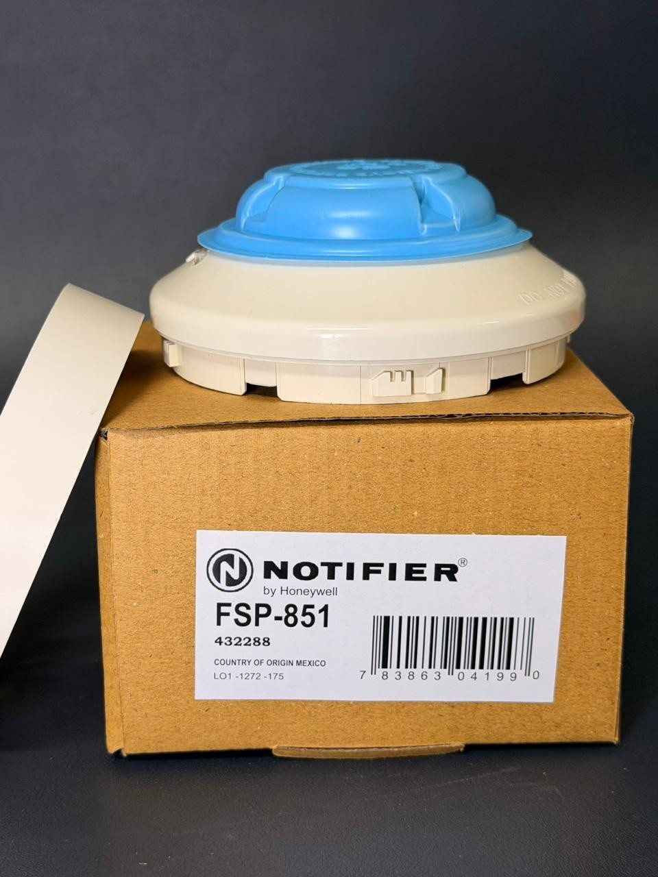 NOTIFIER FSP-851 SMOKE DETECTOR FSP 851 FIRE ALARM FREE FAST SHIPPING.