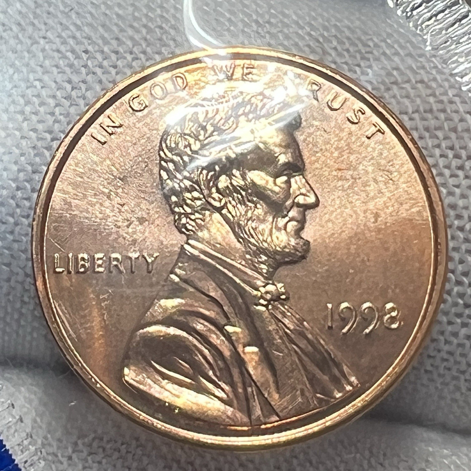 1998-P&D Lincoln Memorial Cents BU Mint Cello receive the 2 coins pictured #1522