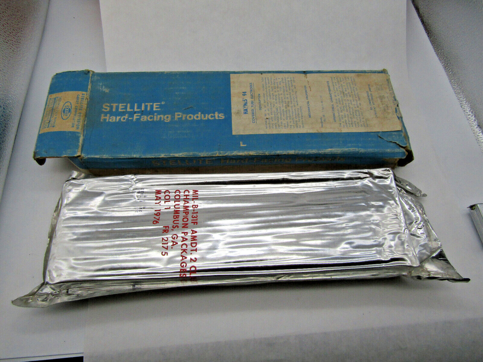 Haynes 94 Hard-facing Covered Electrodes 10 LB Box NOS free ship USA binX