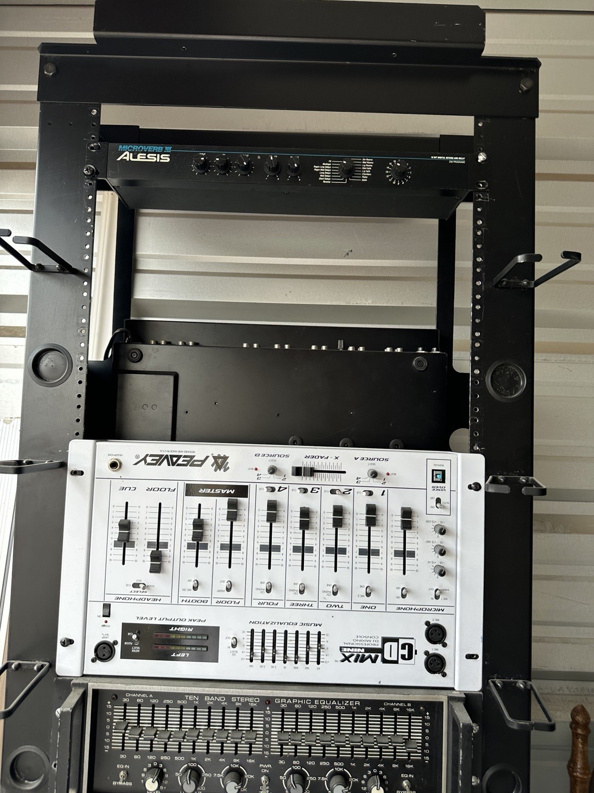 Peavey CD Mix Nine DJ Mixer Rack Mount 4-Channel EQ Replaceable Crossfader