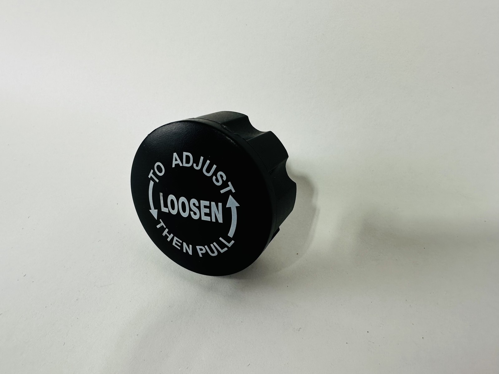 SunSet Fitness 510 Recumbent Bike Seat Adjustment Pin Knob (MX65)