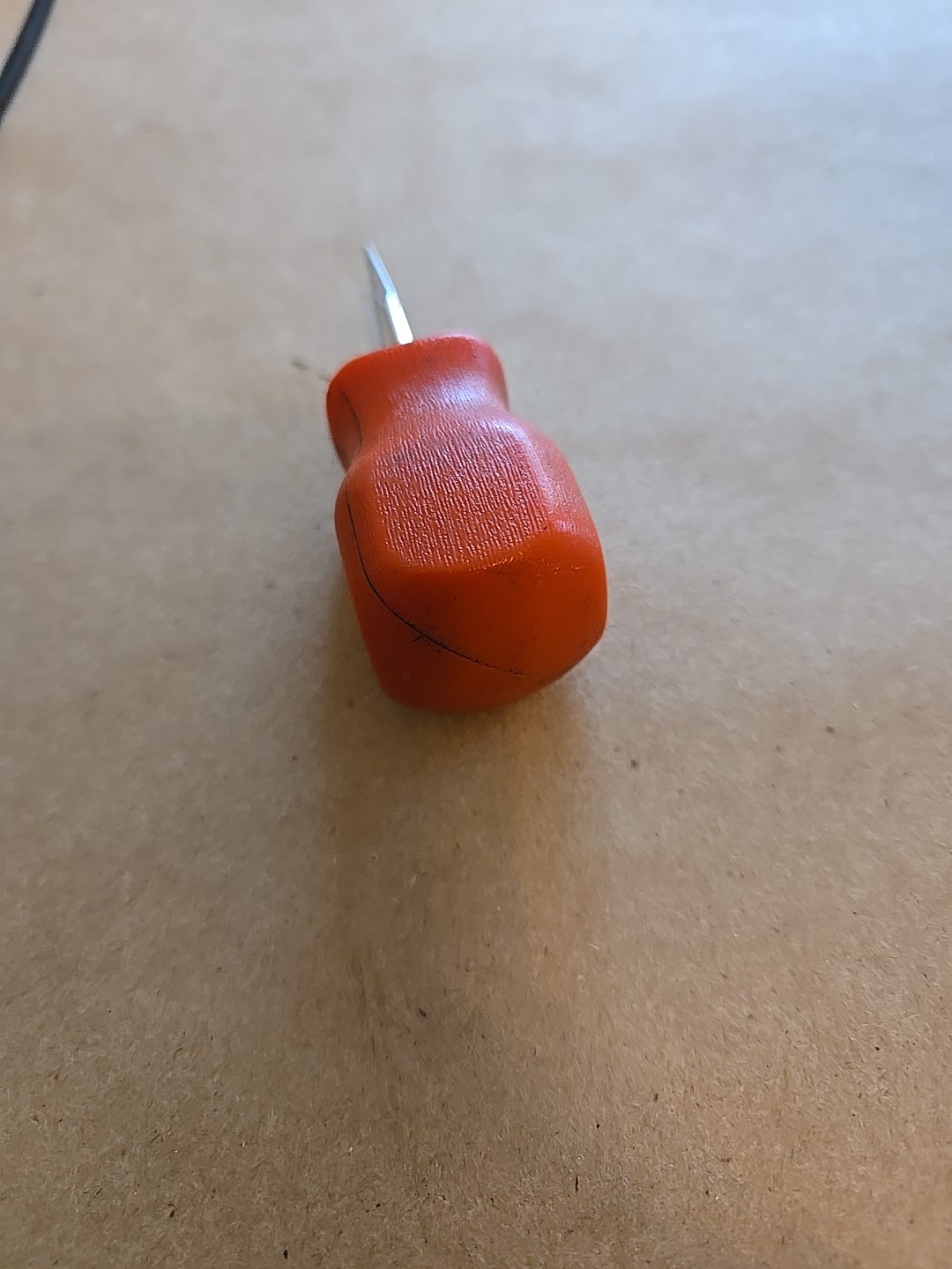 Mac Tools Flat Tip Stubby Screwdriver Red Hard Handle PNR1AR
