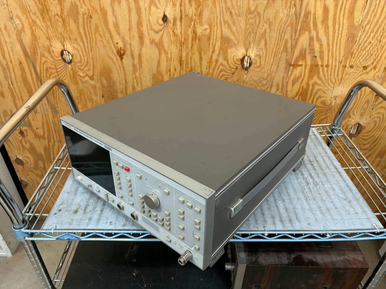 Wiltron Model 6409 RF Analyzer 10-2000MHz