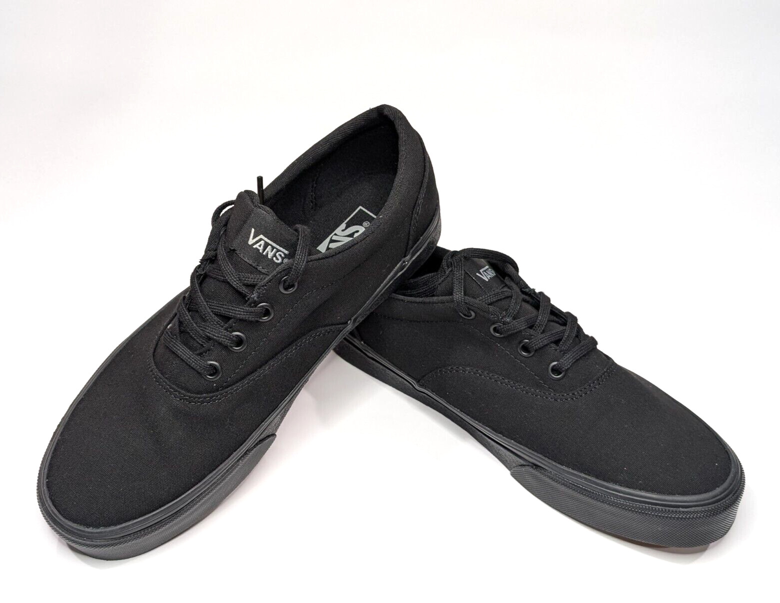 Vans Doheny Black Canvas Women's Skate Shoes - Assorted Sizes NWB