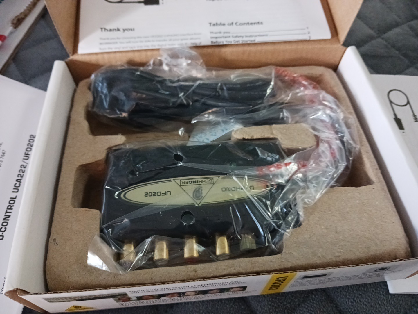 Behringer U‑Phono UFO202 USB Audio Interface+Phono Preamp – New Open Box In Bag