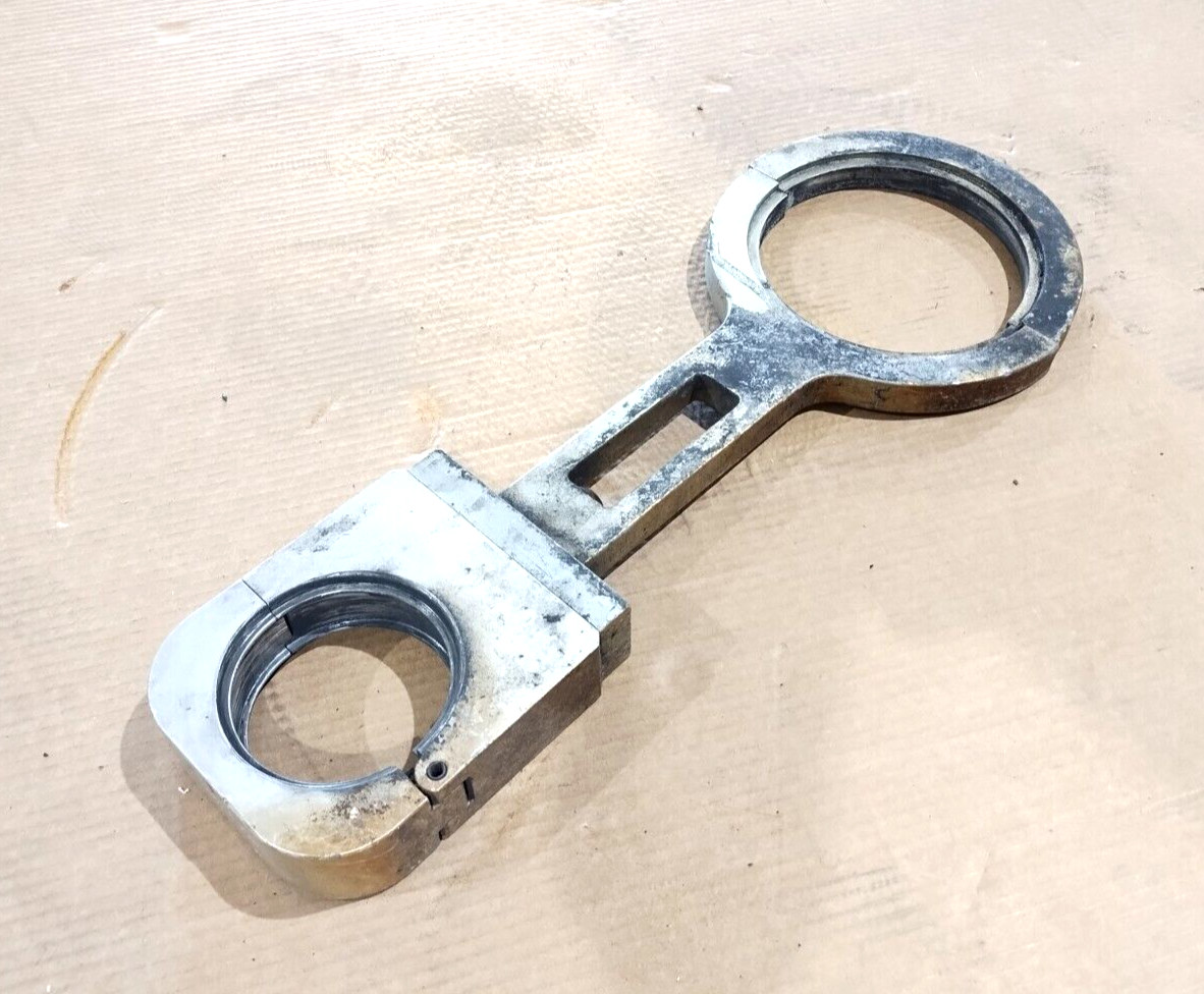 ABB 3HAC12822-1 IRB Hose Clamp Assembly 3HAC 12822-1/04 MISSING HARDWARE
