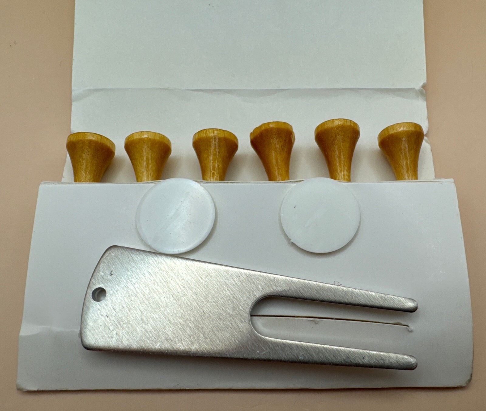 Wells Fargo Golf Tees And Markers Set