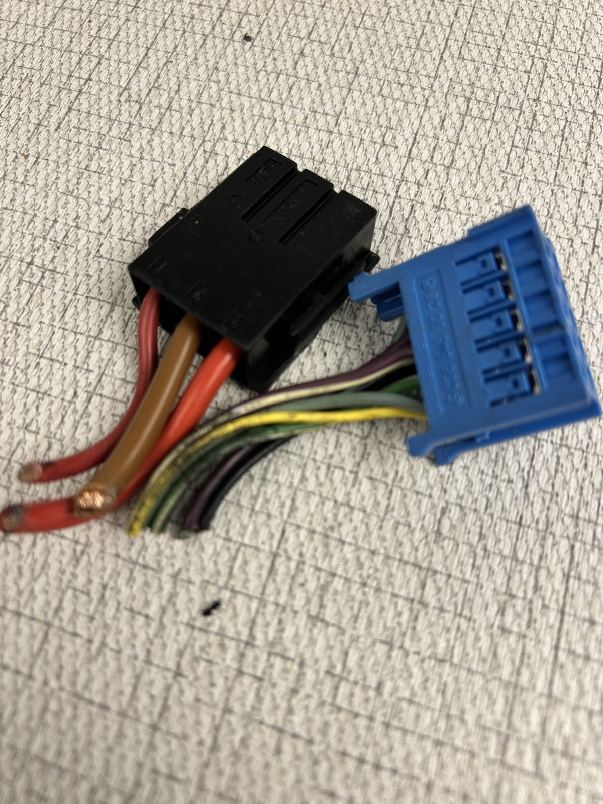 07-12 MERCEDES W164 ML320 GL450 FRONT SAM CONTROL MODULE WIRE CONNECTORS PLUGS