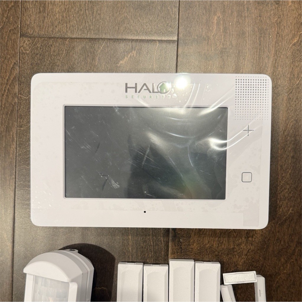 HALO Security 2GIG Touch Screen Complete System 2GIG-CPSEL-345 Panel Sensors