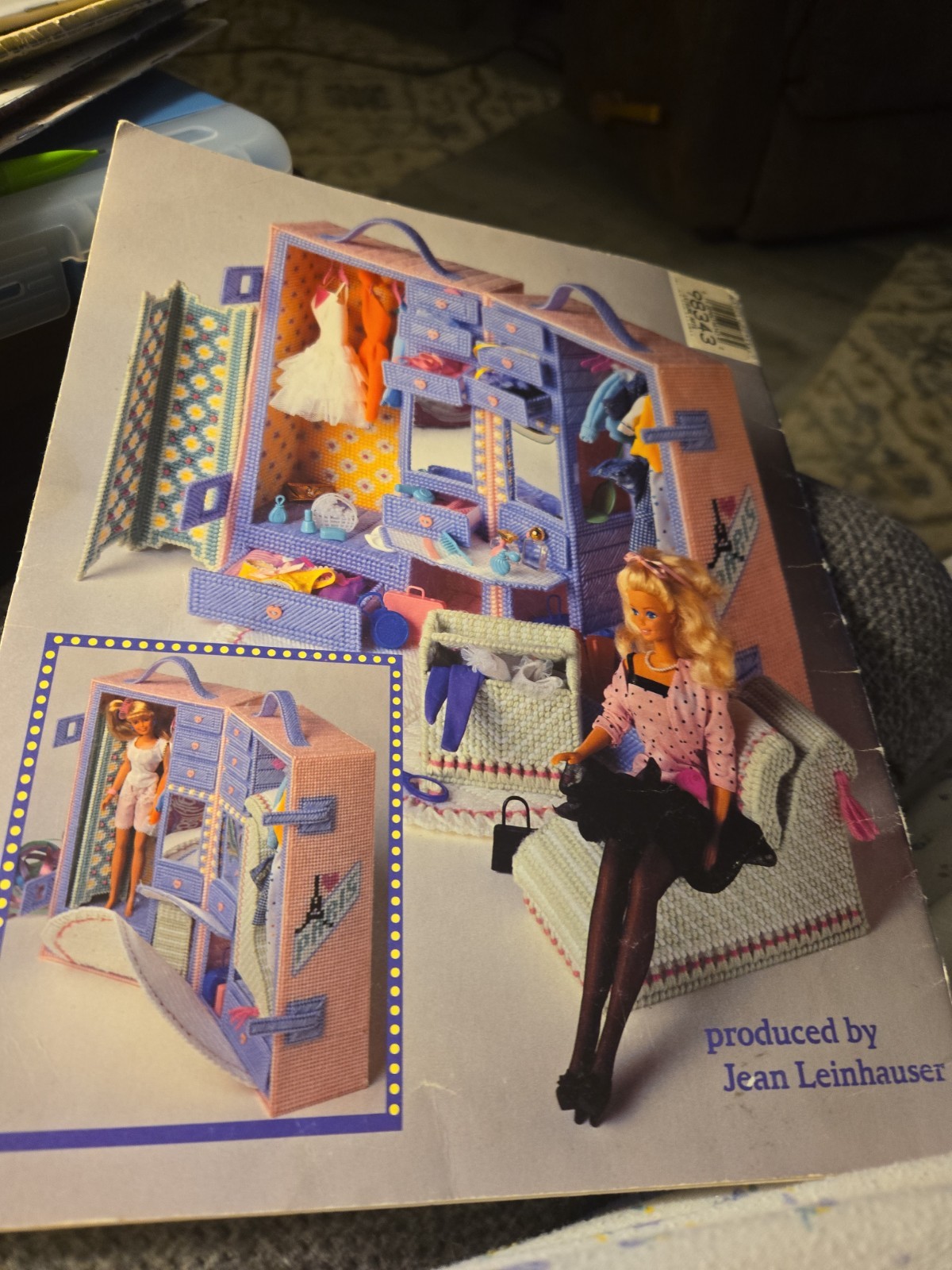 Fashion Doll Dressing Room Set Plastic Canvas Pattern Book •