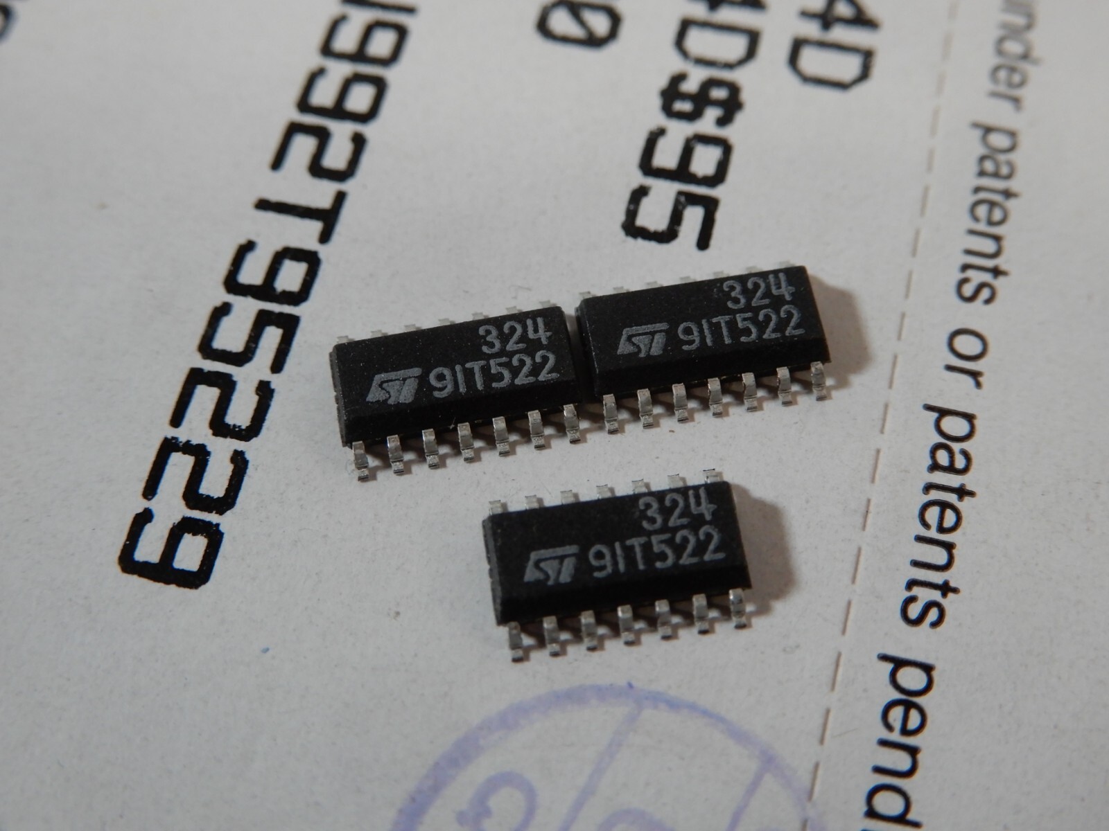 SGS Thomson LM324D Surface Mount Qty 1000 Pieces
