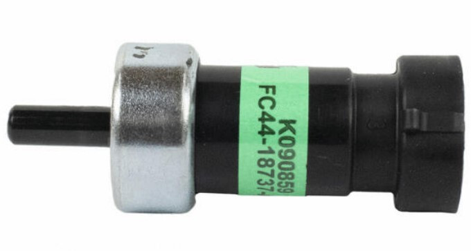 NEW OEM Ford F650 F750 Brake Pedal Pressure Sensor Switch Check Valve GREEN Tape