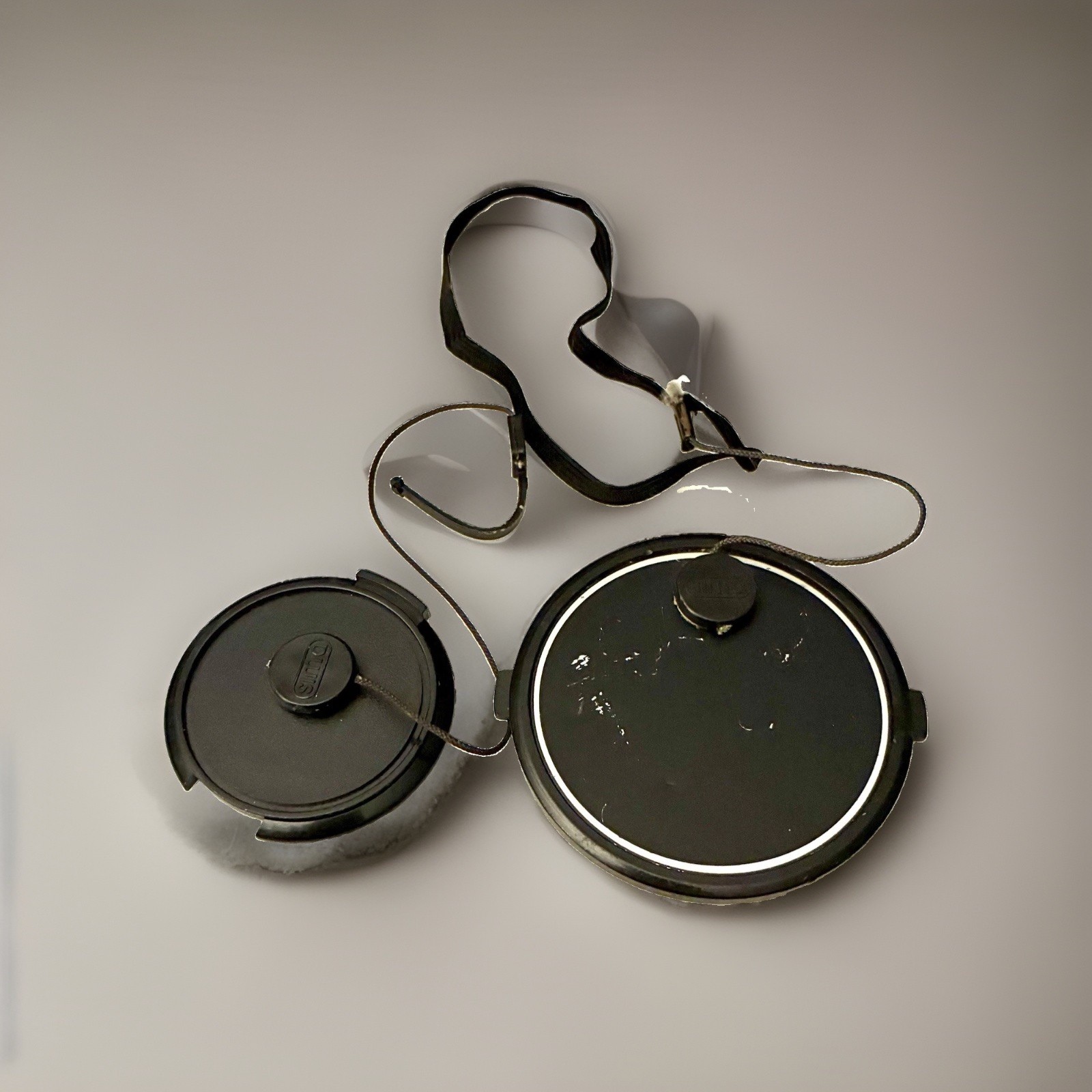 Sima Camera Lens Cap With string  Vintage Genuine Read