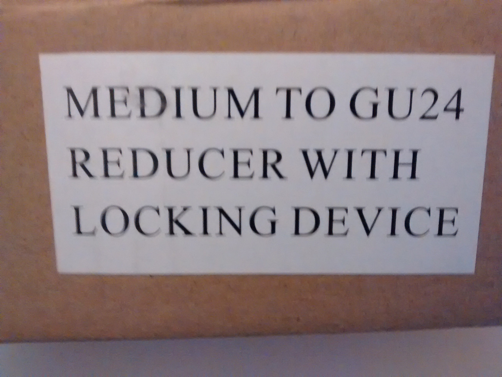 New box of 10, Satco 80-1888 E26 to GU24 socket reducer with locking function