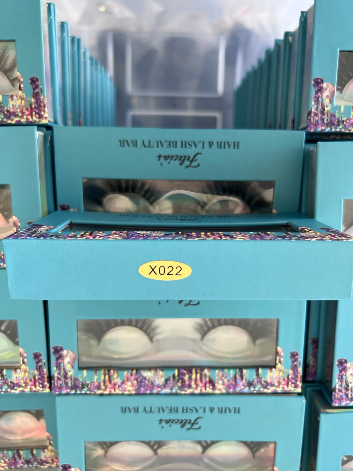 Mink Lashes fluffy false eyelashes, 18mm Dramatic look, Cat eye Apperance