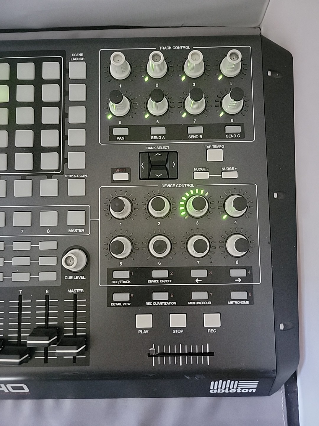 Akai APC40MKI USB Audio Interface MIDI Controller