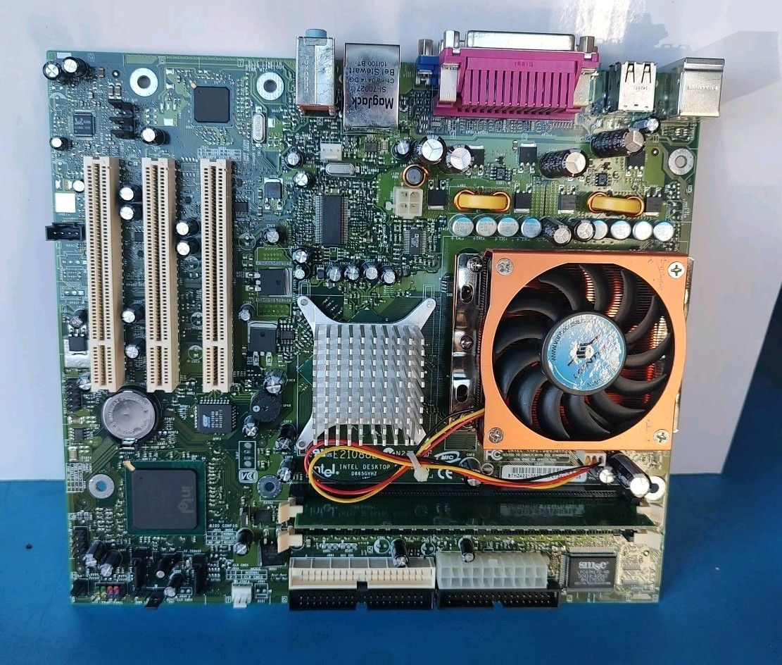 Intel Desktop Motherboard E210882 D865GVHZ 1.8GHZ, 256MB PC3200 DDR400