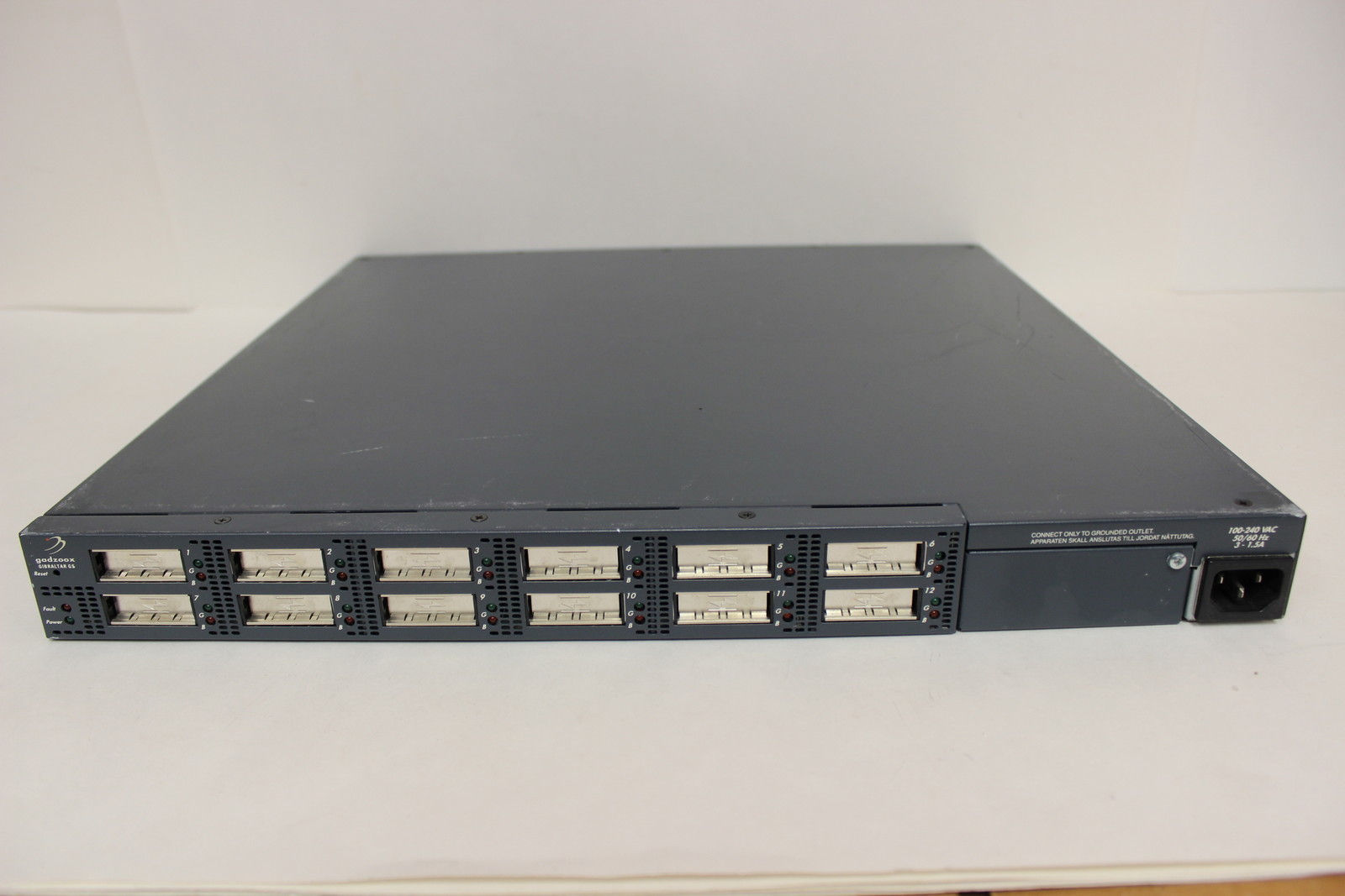 GADZOOX GIBRALTAR-GSS 12 PORT GBIC FIBRE CHANNEL HUB SINGLE PS 112662