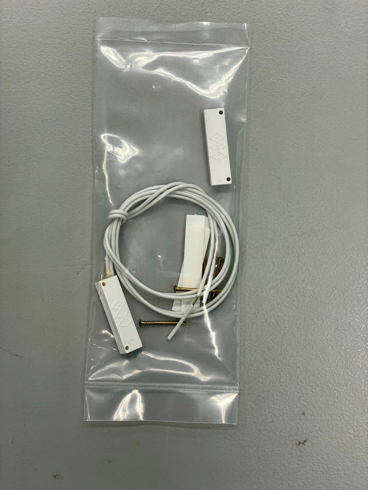 NEW GRI 505 1” Super Miniature Surface Mount Brad Switch C.C.