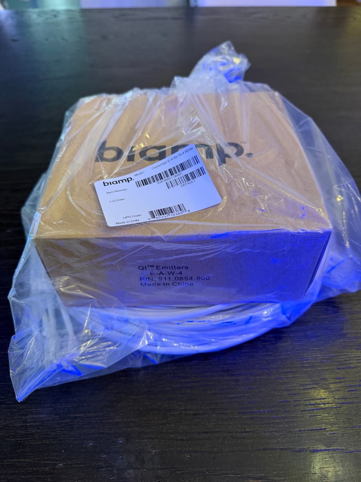 BRAND NEW Biamp Cambridge Sound Masking E-A-W-16-4 Qt Emitter 4-Pack With Cables