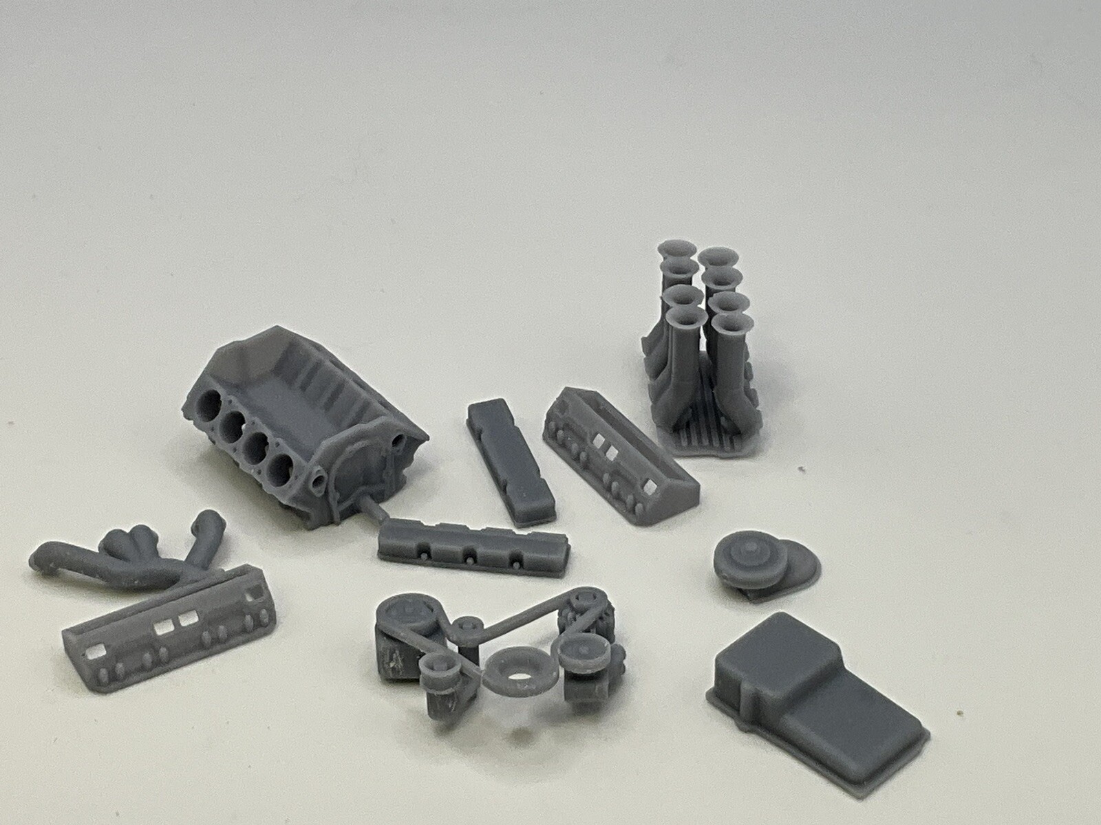 3-D printed 1/25 scale small block Chevy horn injection