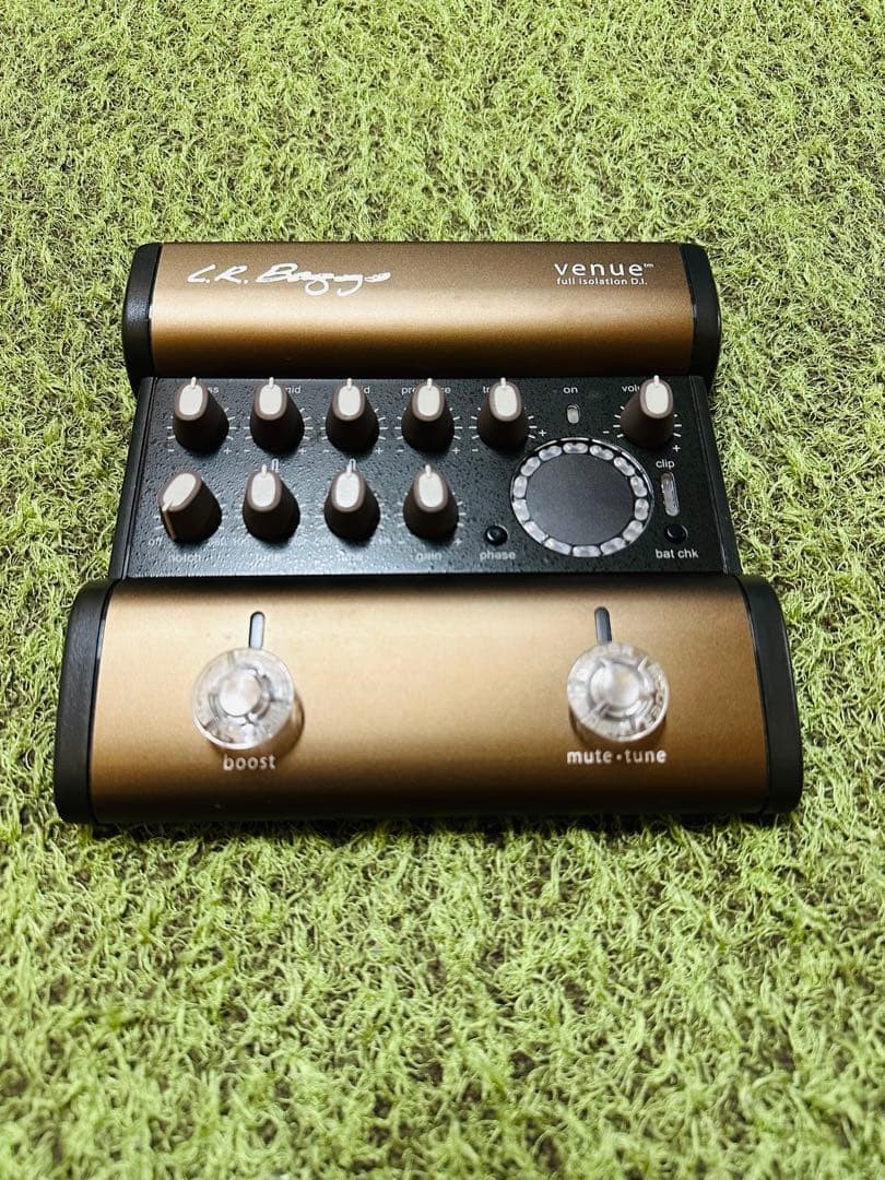 L.R. Baggs Venue DI Acoustic Guitar Preamp