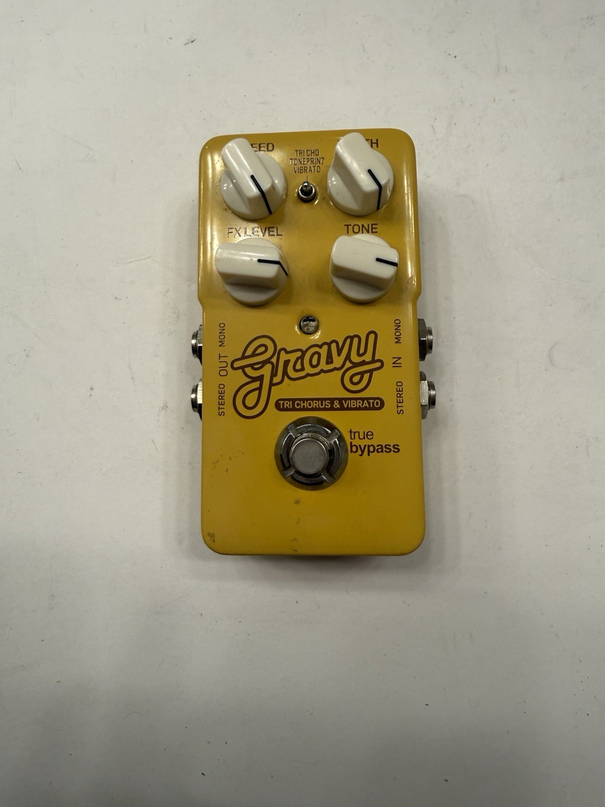 TC Electronic Gravy Tri Chorus & Vibrato Stereo Rare Guitar Effect Pedal