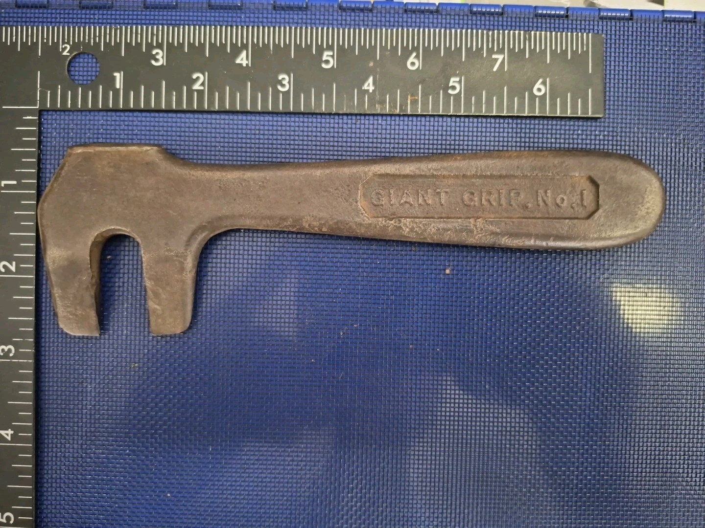Antique Giant Grip No.1 Farriers Caulk Remover, For 5/8 & 9/16 Shoes 1920s-40s