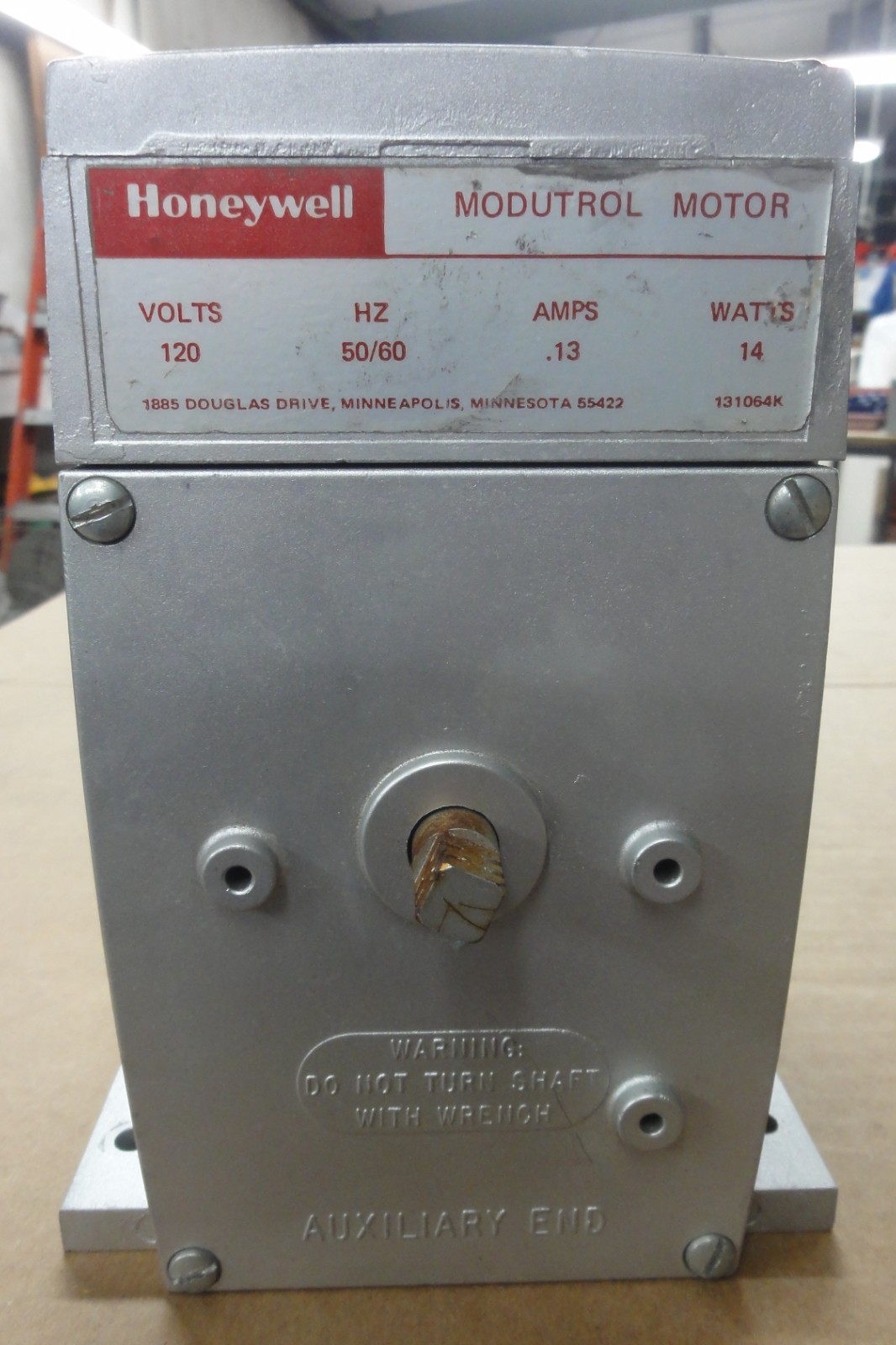 HONEYWELL M944G-1071 MODUTROL MOTOR 120VAC, 90 DEG, 30 SEC *READ DETAILS!* (174)