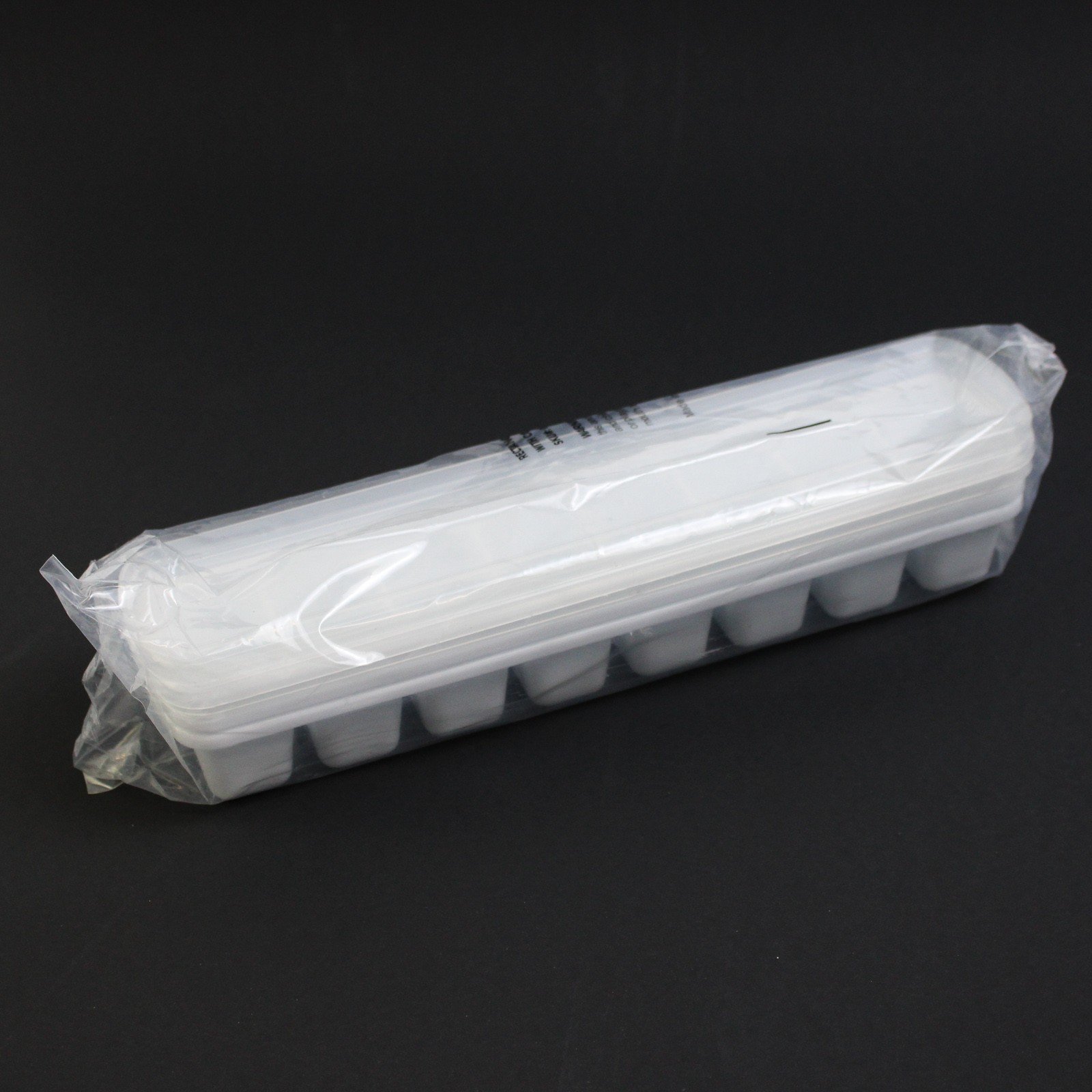 NIP Set of 3 Rectangular Stacking Ice Cube Trays 8 Cavities