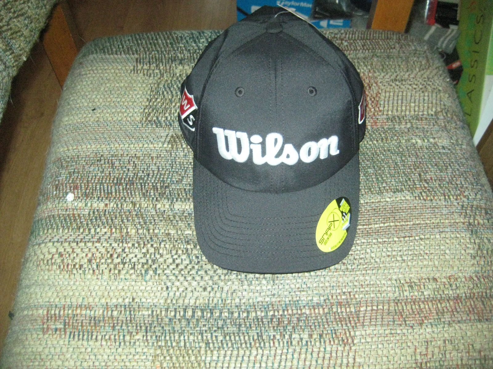 BRAND NEW Wilson Staff Pro Tour Golf Cap  special  hat deal Black / White