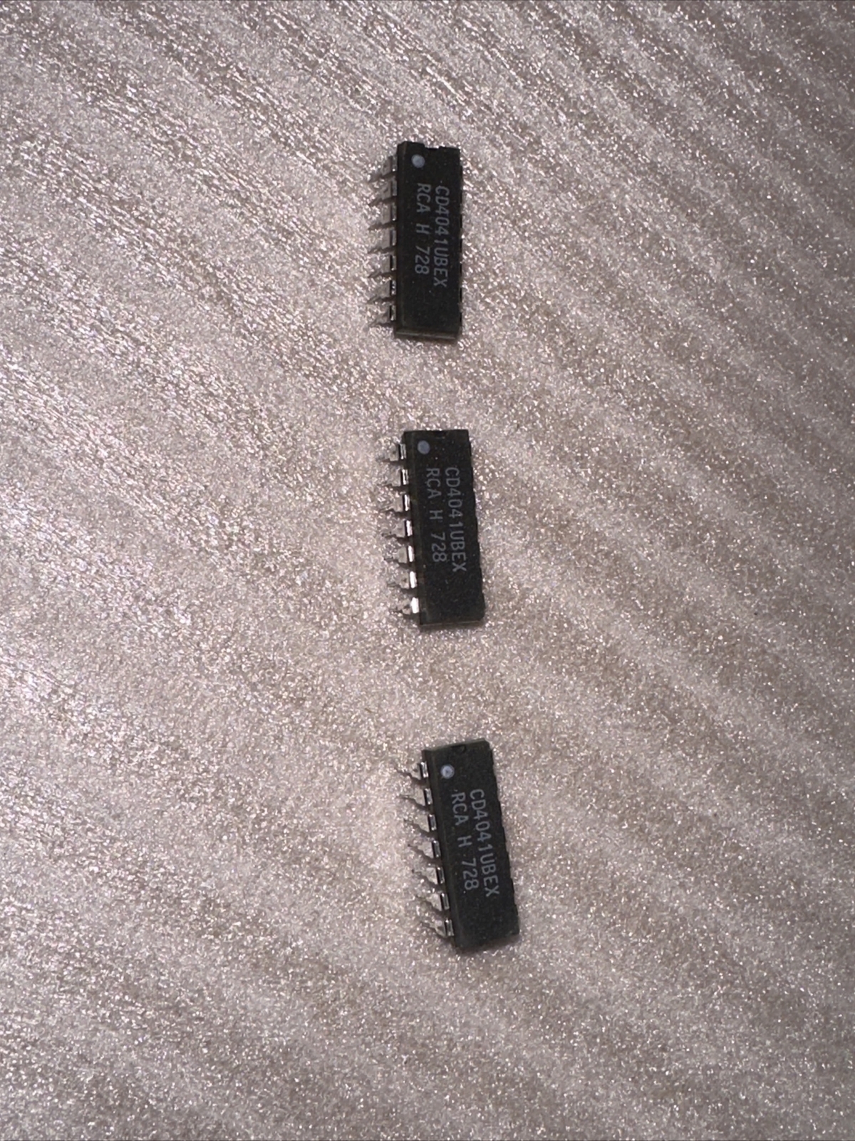 3Pc RCA H 728 CD4041UBEX CD4041 New, Old Stock