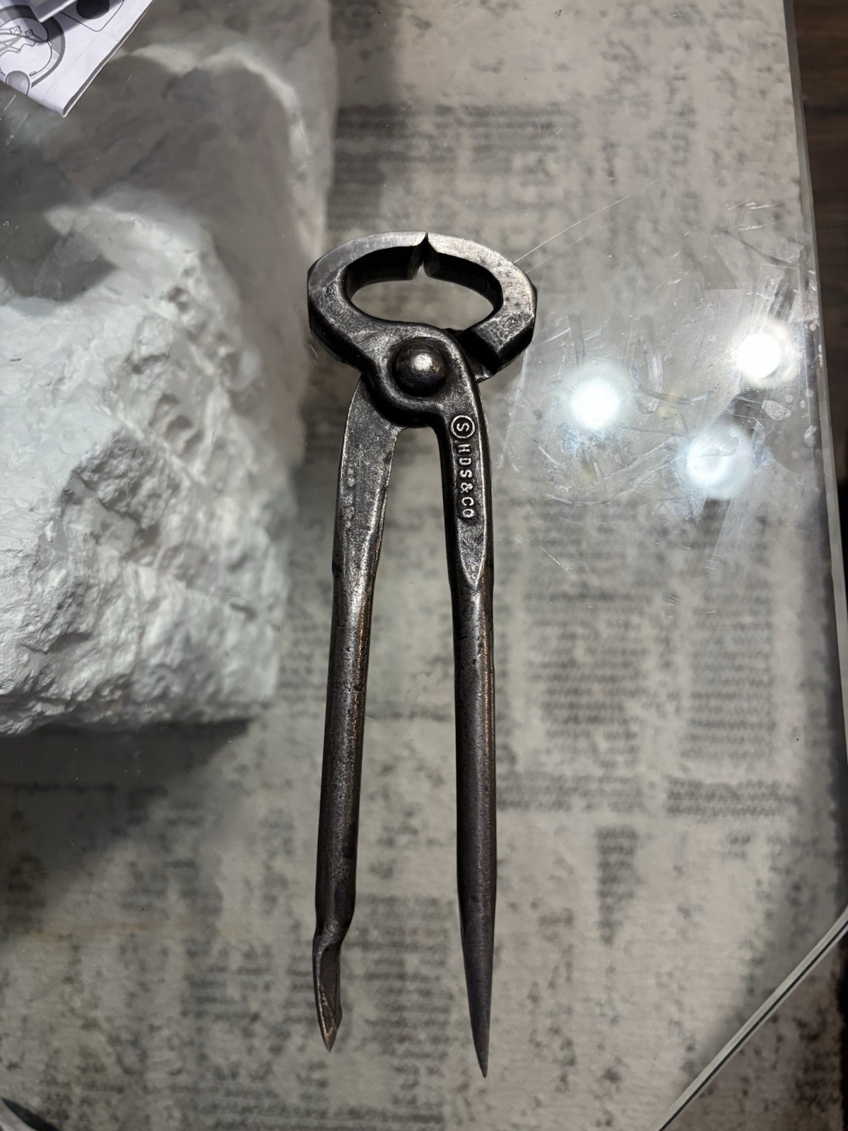 Antique Forged Nail Nippers Puller Blacksmith Tool Carpenter 8" HDS & CO