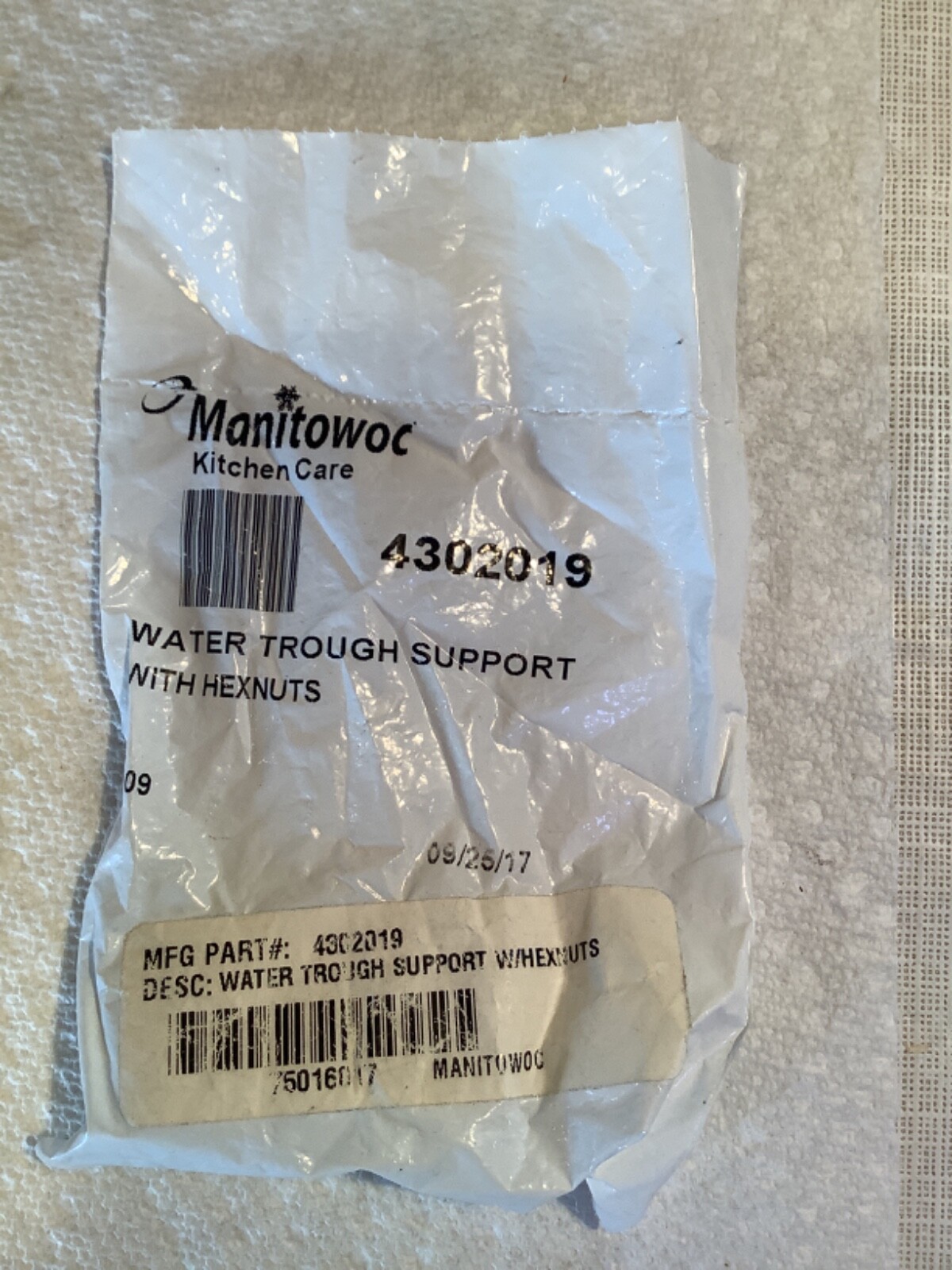Manitowoc Water Trough Support with hexnuts 4302019 new