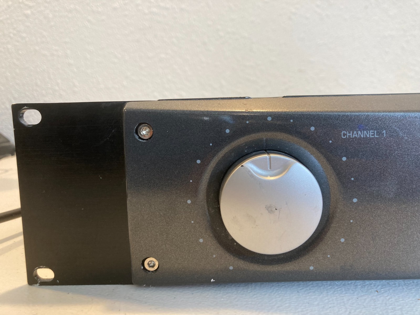 BEHRINGER A500 Professional Power Amplifier