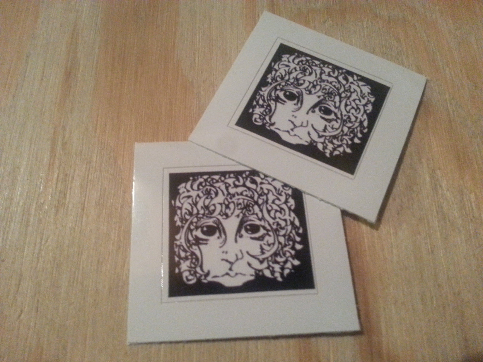 2 White Vinyl Rams Head Stickers for your Big Muff/Large Beaver Clone