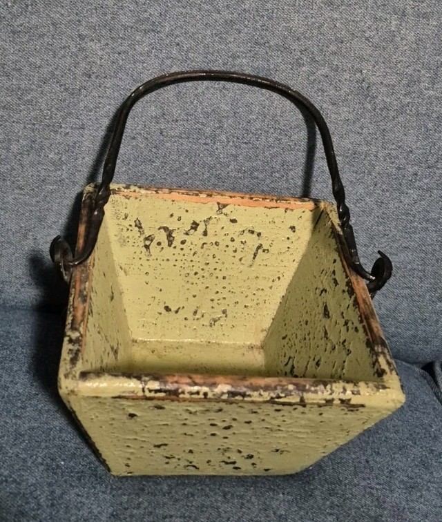 Vintage Rustic Green Primitive Asian Rice Harvest Basket W/ Wrought Iron Handle