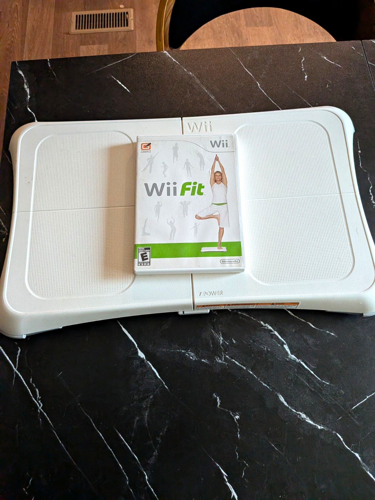 Nintendo Wii Balance Board Wireless w/ Wii Fit Game Disc & Manual NTSC-U/C