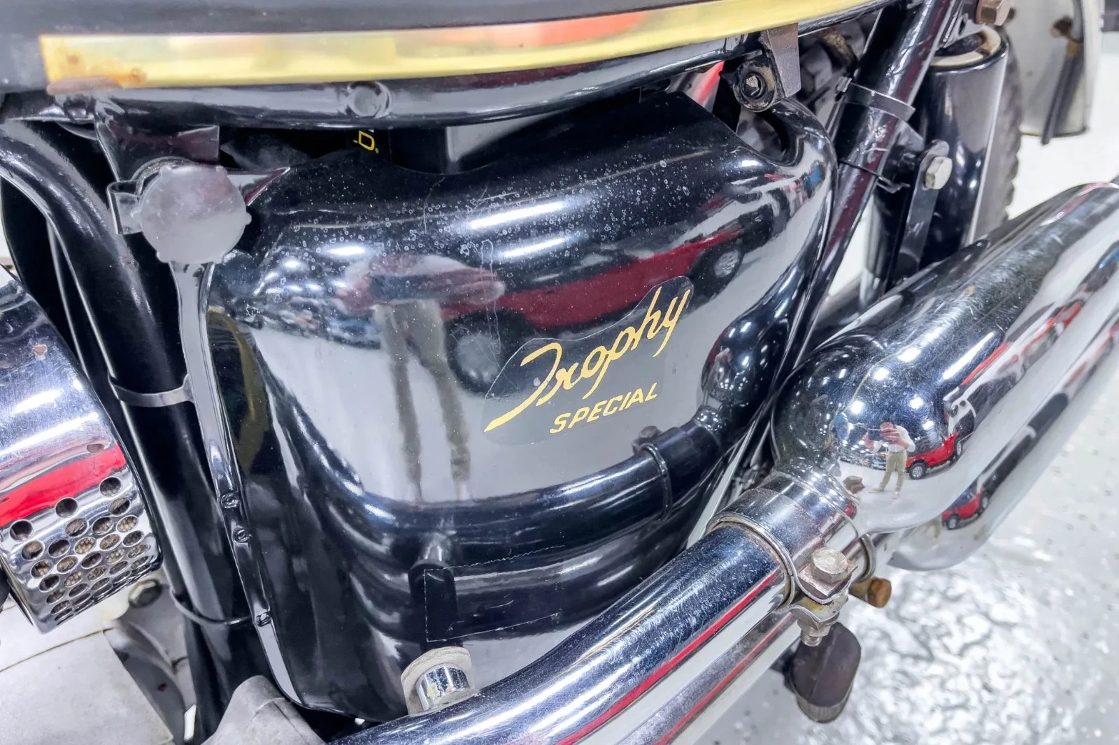 Trophy Special gold script top tank/toolbox panel sticker 1968 TR6C each